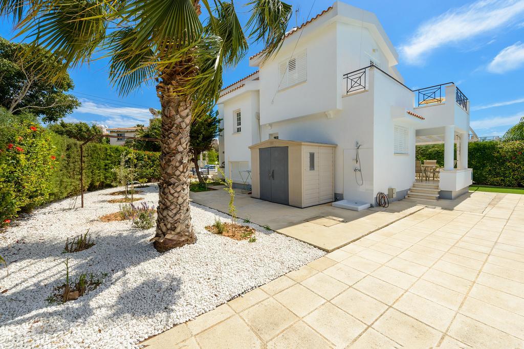 Merab Center Villas Ayia Napa Habitación foto