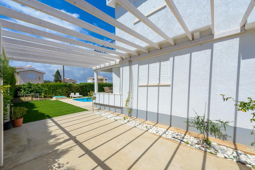Merab Center Villas Ayia Napa Habitación foto