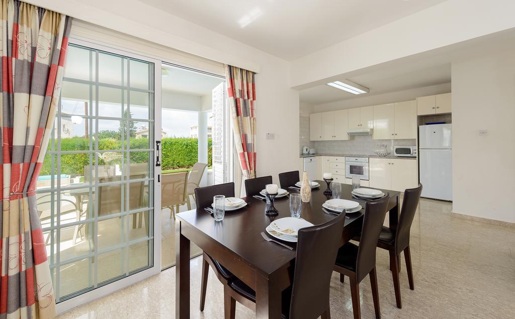 Merab Center Villas Ayia Napa Exterior foto