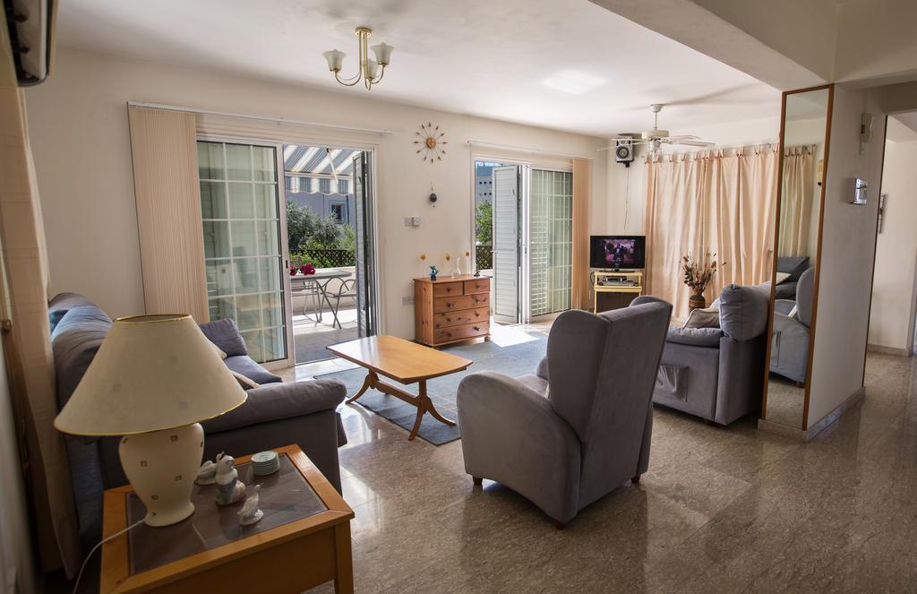 Merab Center Villas Ayia Napa Exterior foto